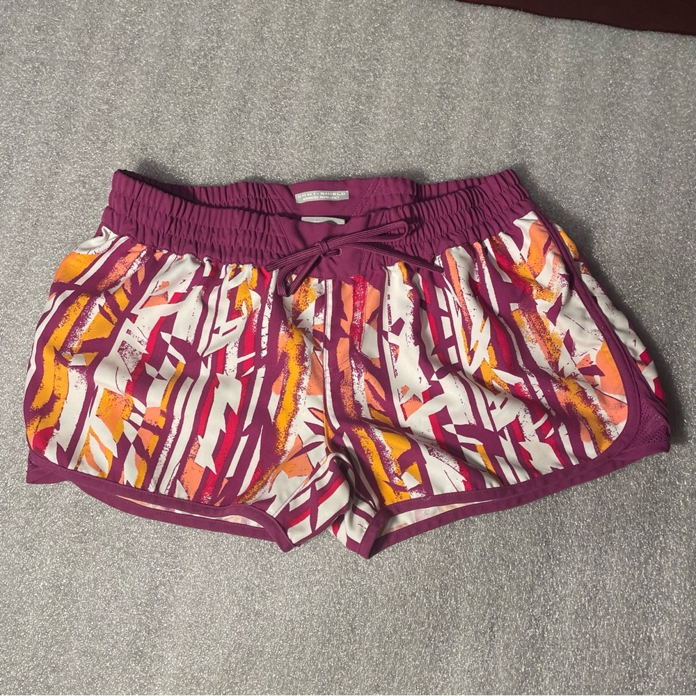 Columbia PFG Omni-Shield Printed Hybrid / Swim Shorts – Size M